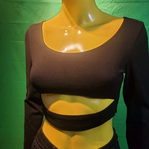 Icone par simons woman small cut out black long sleeves back zip crop top goth - Picture 1 of 8